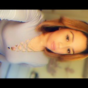 Meet your Posher, Laisa f